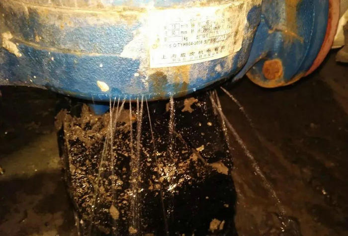 空氣能熱泵為什么會凍壞